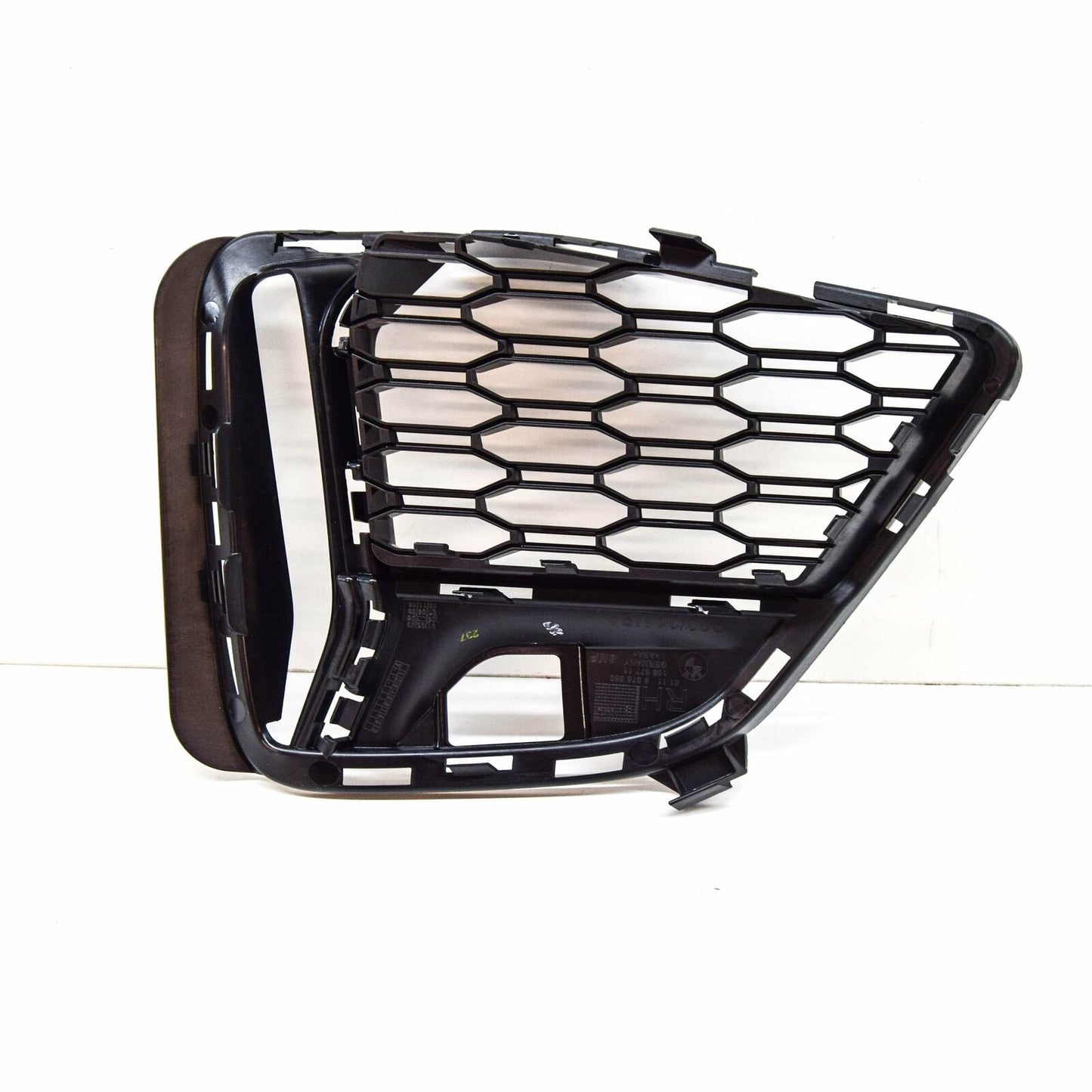 Grille Fr Rh Bright Black Finish W/O Trim Pieces - Bmw M340I Xdrive Sedan 2020-2022 | Bmw 330E Sedan 2021-2022 | Bmw 330I Sedan 2019-2022