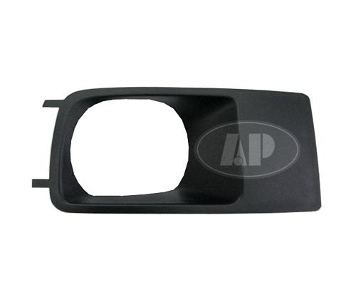 Fog Lamp Bezel Fr Rh - Dodge Magnum 2005-2007