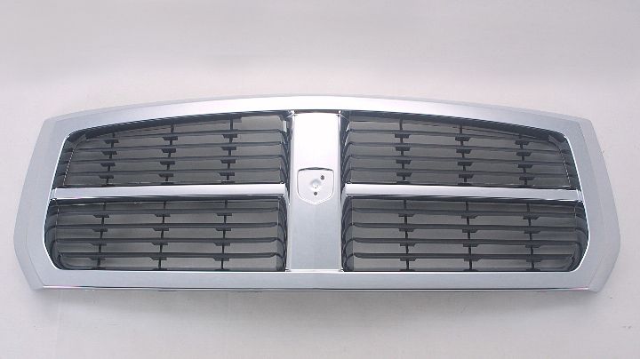 Grille Chrome/Black - Dodge Dakota Pickup 2005-2007