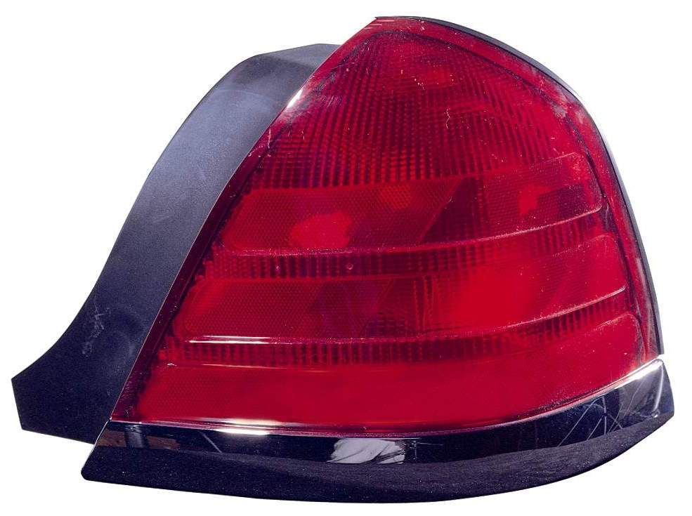 Tail Lamp Rh (Black Moulding-2 Bulb-Red) Hq - Mercury Grand Marquis 2003-2011 | Mercury Marauder 2003-2004 | Lincoln Town Car 2003-2011