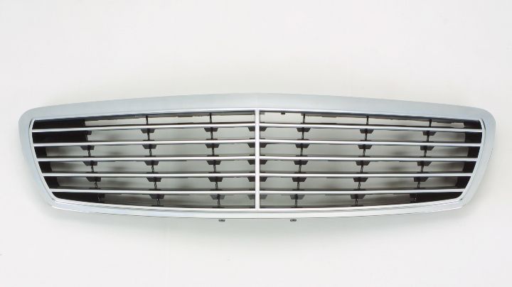 Grille Black W/Chrome Frame (Avantgarde Pkg) - Mercedes E500 2003-2006 | Mercedes E55 Amg 2003-2006 | Mercedes E300 2003-2006