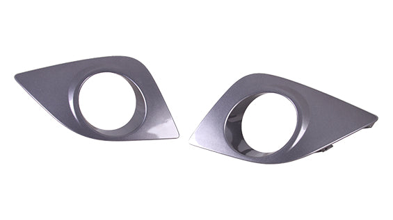 Fog Lamp Bezel Fr Lh Painted Silver/Gray Le/Le Eco - Toyota Corolla Sedan 2015-2016