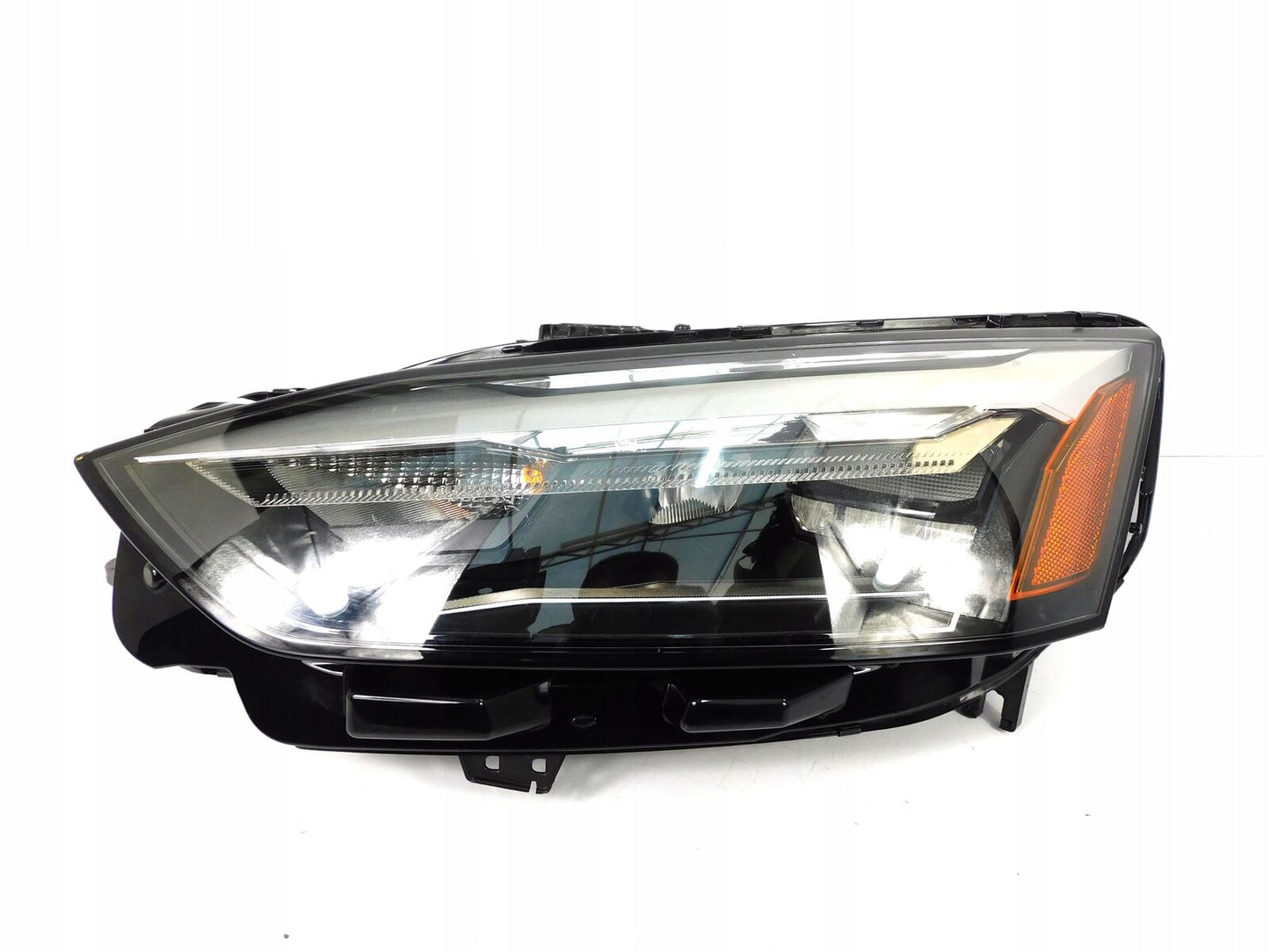 Head Lamp Lh Led Hq - Audi S5 (Coupe Convertible) 2020-2023 | Audi A5 Quattro (Coupe Convertble) 2020-2023