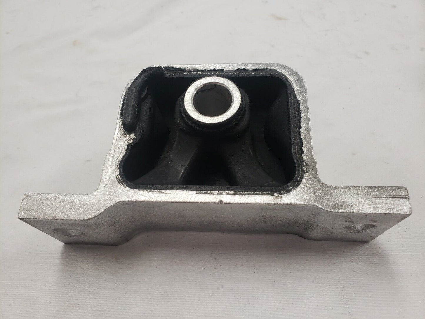 Engine Mount Front 2.4L At - Honda Element 2003-2008 | Honda Crv 2002-2006