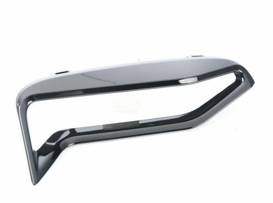 Grille Insert Fr Rh Bright Black Outer Side Piece - Bmw M340I Xdrive Sedan 2020-2022 | Bmw 330E Sedan 2021-2022 | Bmw 330I Sedan 2019-2022