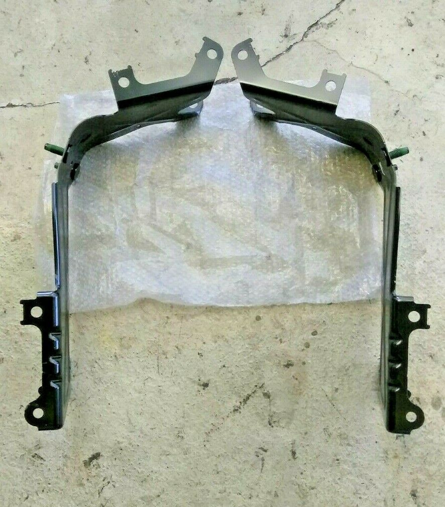 Bumper Mounting Bracket Rr 2-Pc Set Steel - Ram Pickup-Ram-1500 2019-2024