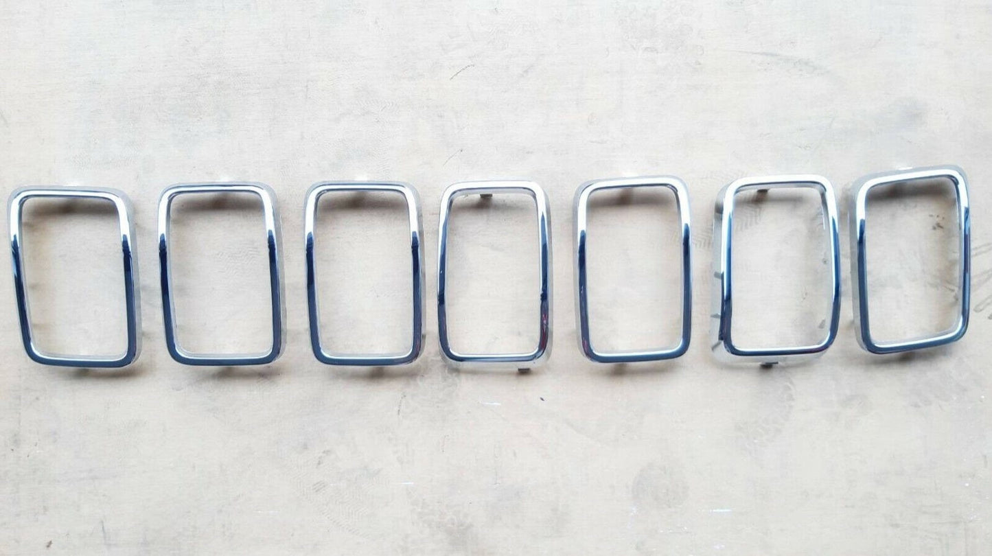 Grille Trim Ring Set Chrome 7-Pc Exclude Srt/Trackhawk - Dodge Durango 2011-2025 | Jeep Grand Cherokee 2011-2021 | Jeep Grand Cherokee Wk 2022
