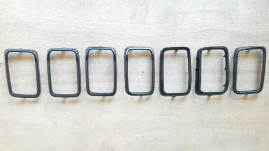 Grille Trim Ring Set Gloss Black 7-Pc Exclude Srt/Trackhawk - Dodge Durango 2011-2025 | Jeep Grand Cherokee 2011-2021 | Jeep Grand Cherokee Wk 2022