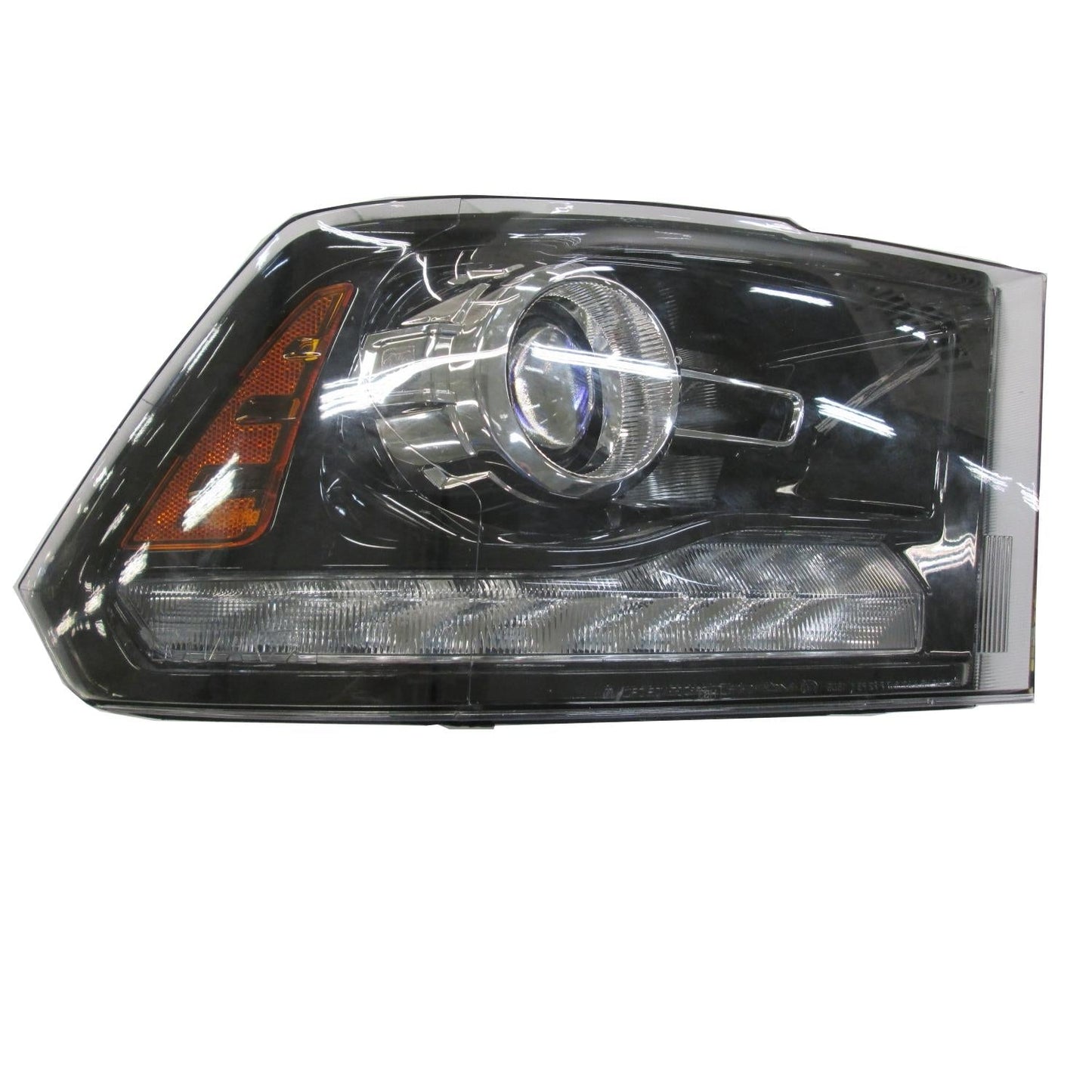 Head Lamp Rh Halogen Projector Black Bezel W/O Logo - Ram Pickup-Ram-1500 2016-2018 | Ram Pickup-Ram-3500 2016-2018 | Ram Pickup-Ram-2500 2016-2018
