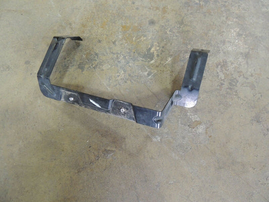 Bumper Mounting Bracket Rr Lh Steel - Ford Escape 2013-2019 | Ford Focus 2017 | Ford Transit Connect 2014-2020
