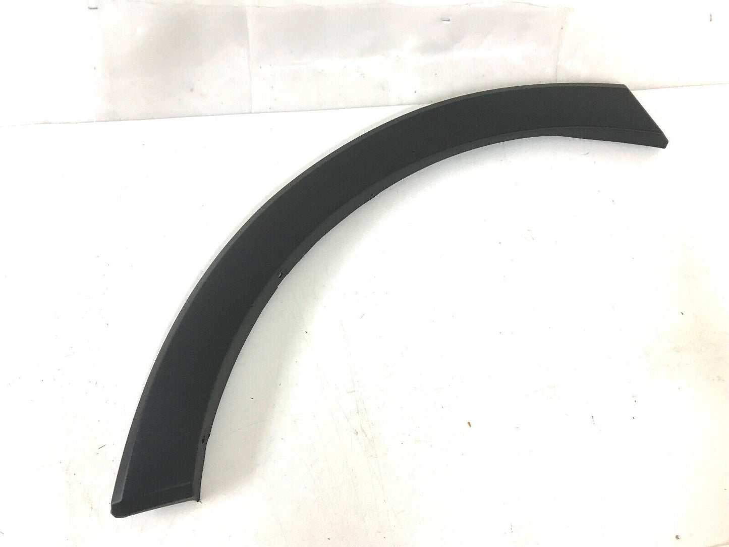 Wheel Arch Trim Fr Lh Textured Black - Ford Transit T-350Hd Passngr Van 2015-2019 | Ford Transit T-350 Wagon 2015-2019 | Ford Transit T-250 Cargo Van 2015-2019