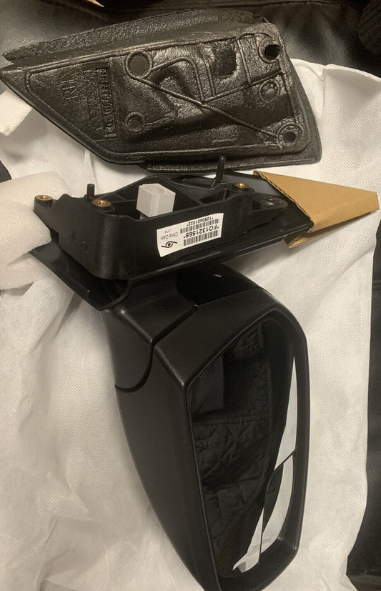Door Mirror Rh Power W/Spotter Glass W/O Blind Spot/Signal/Heat - Ford Escape 2013-2019 | Ford Focus 2017 | Ford Transit Connect 2014-2020