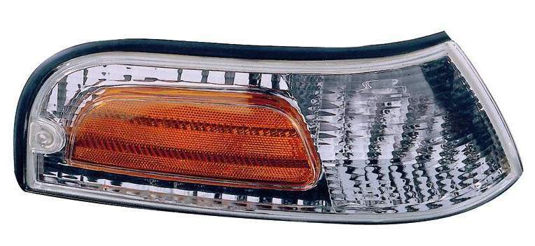 Side Marker Lamp Rh Hq - Mercury Grand Marquis 2003-2011 | Mercury Marauder 2003-2004 | Lincoln Town Car 2003-2011