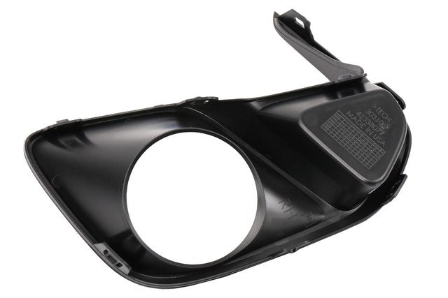 Fog Lamp Bezel Fr Rh - Chevrolet Sonic Sedan 2017-2020 | Chevrolet Sonic Hatchback 2017-2020