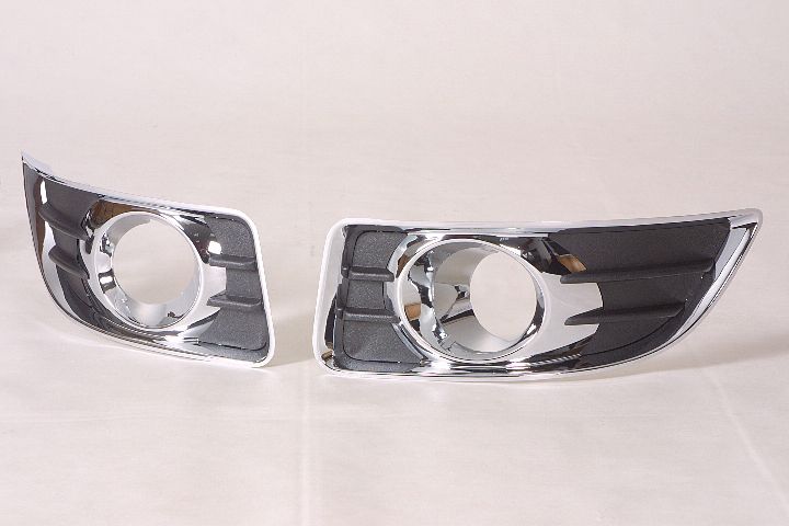 Fog Lamp Bezel Fr Lh Chrome/Black Lt/Ltz Model/Classic - Chevrolet Malibu Classic 2008 | Chevrolet Malibu 2006-2007 | Chevrolet Malibu Maxx 2006-2007