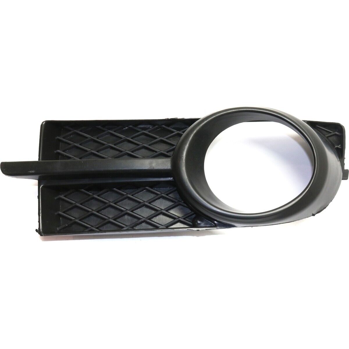 Fog Lamp Cover Fr Rh - Chevrolet Aveo Sedan 2007-2011 | Pontiac Wave Sedan (Canada) 2007-2008
