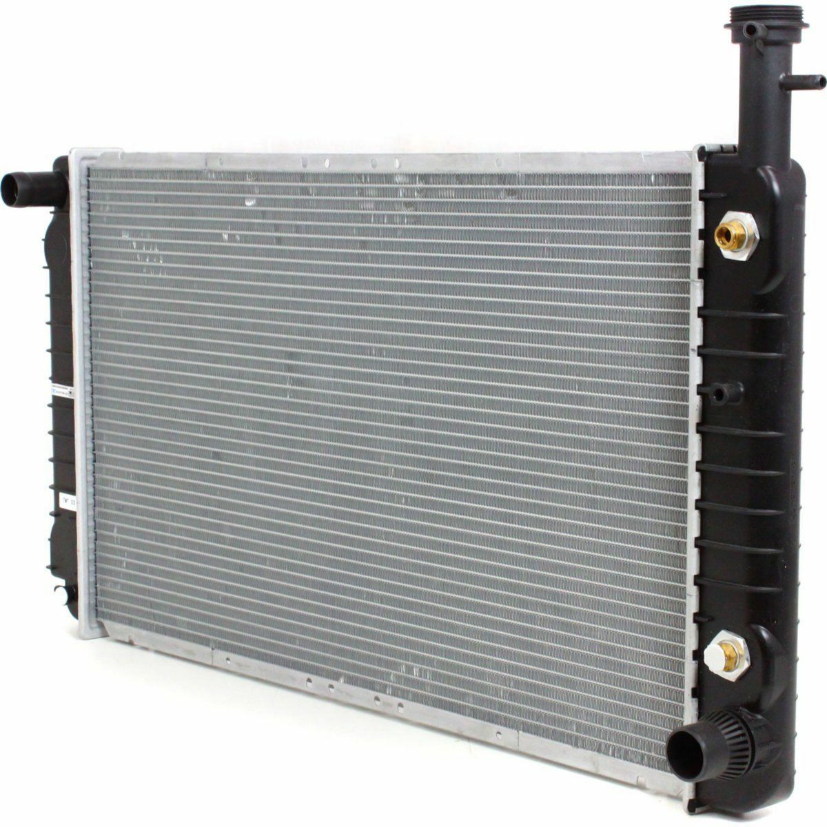 Radiator (2792) 5.3L V8 W/Quick Connection Hose - Gmc Van Gmc Savana 2004-2017 | Chevrolet Van Chevy Express 2004-2017