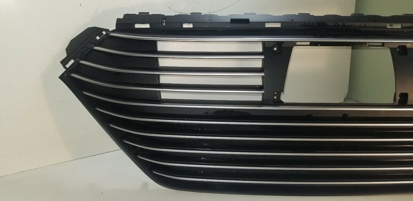 Grille Chrome/Ptd Black - Hyundai Ioniq Hybrid 2017-2019