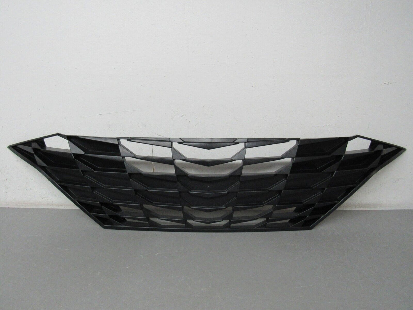 Grille Fr Upper Textured Black W/O Adaptive Cruise Us Built - Hyundai Elantra Sedan 2021-2023