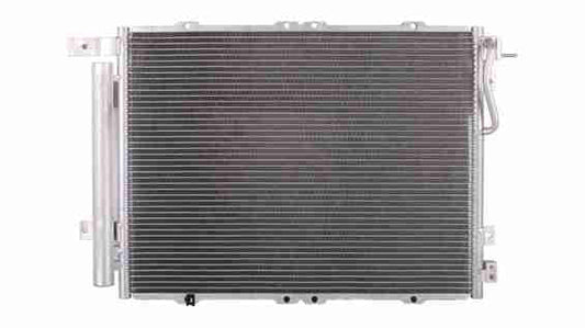 Condenser (3348) - Kia Sorento 2003-2006