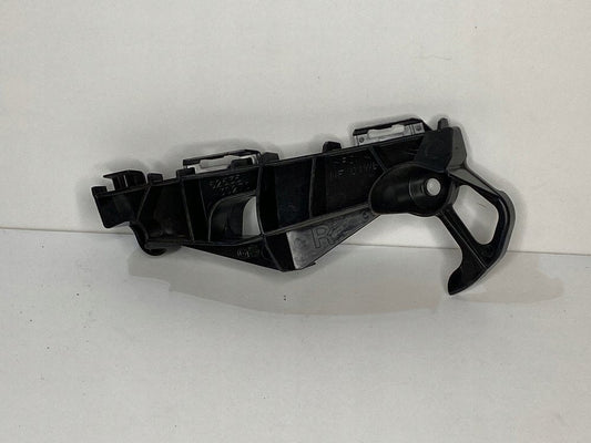 Bumper Retainer Fr Rh Plastic - Lexus Gs350 2016-2020 | Lexus Gs200T 2016-2017 | Lexus Gs300 2018-2019