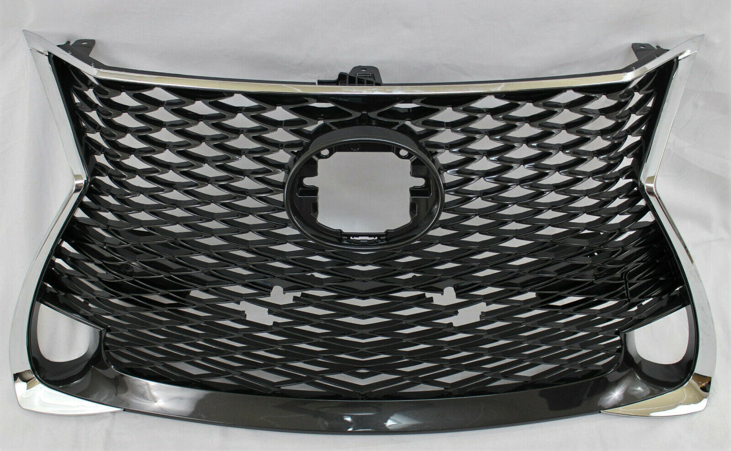 Grille Ptd Black W/Chrome Moulding W/Sensor/F-Sport Pkg - Lexus Gs350 2016-2020 | Lexus Gs200T 2016-2017 | Lexus Gs300 2018-2019