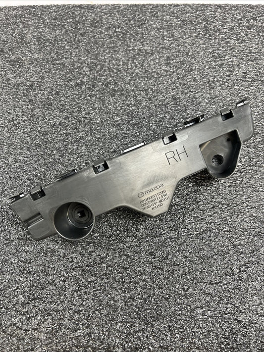 Bumper Bracket Fr Rh Plastic - Mazda Mazda 2 2011-2014