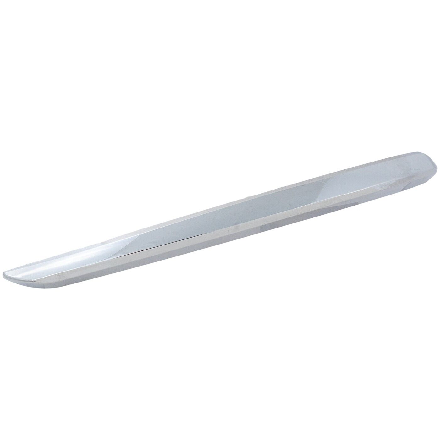 Bumper Molding Fr Lh Lower Chrome Gt/ Grand Trouing - Mazda Cx3 (Canada) 2022 | Mazda Cx3 2019-2021