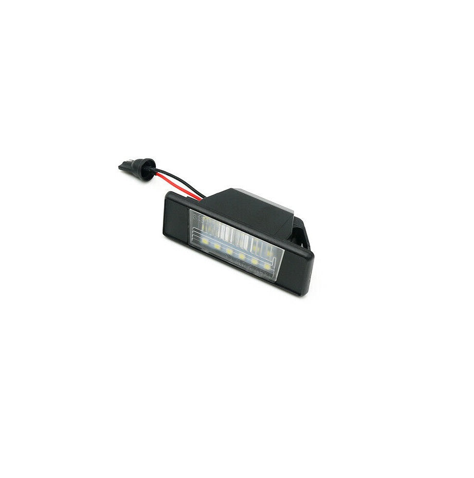License Plate Lamp Rr Lh/Rh Hq - Nissan Kicks 2018-2024 | Nissan Nv200 2013-2021 | Infiniti Q50 Sedan 2014-2017