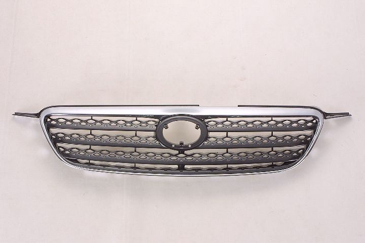 Grille Chrome/Black Ce/Le/S - Toyota Corolla Sedan 2005-2008