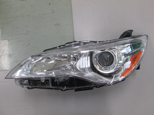 Head Lamp Lh Halogen Le/Xle Chrome Bezel W/O Led Kentucky Built - Toyota Camry Hybrid 2015-2017 | Toyota Camry 2015-2017