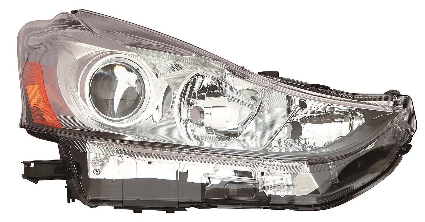 Head Lamp Rh Halogen Hq - Toyota Prius V 2015-2017